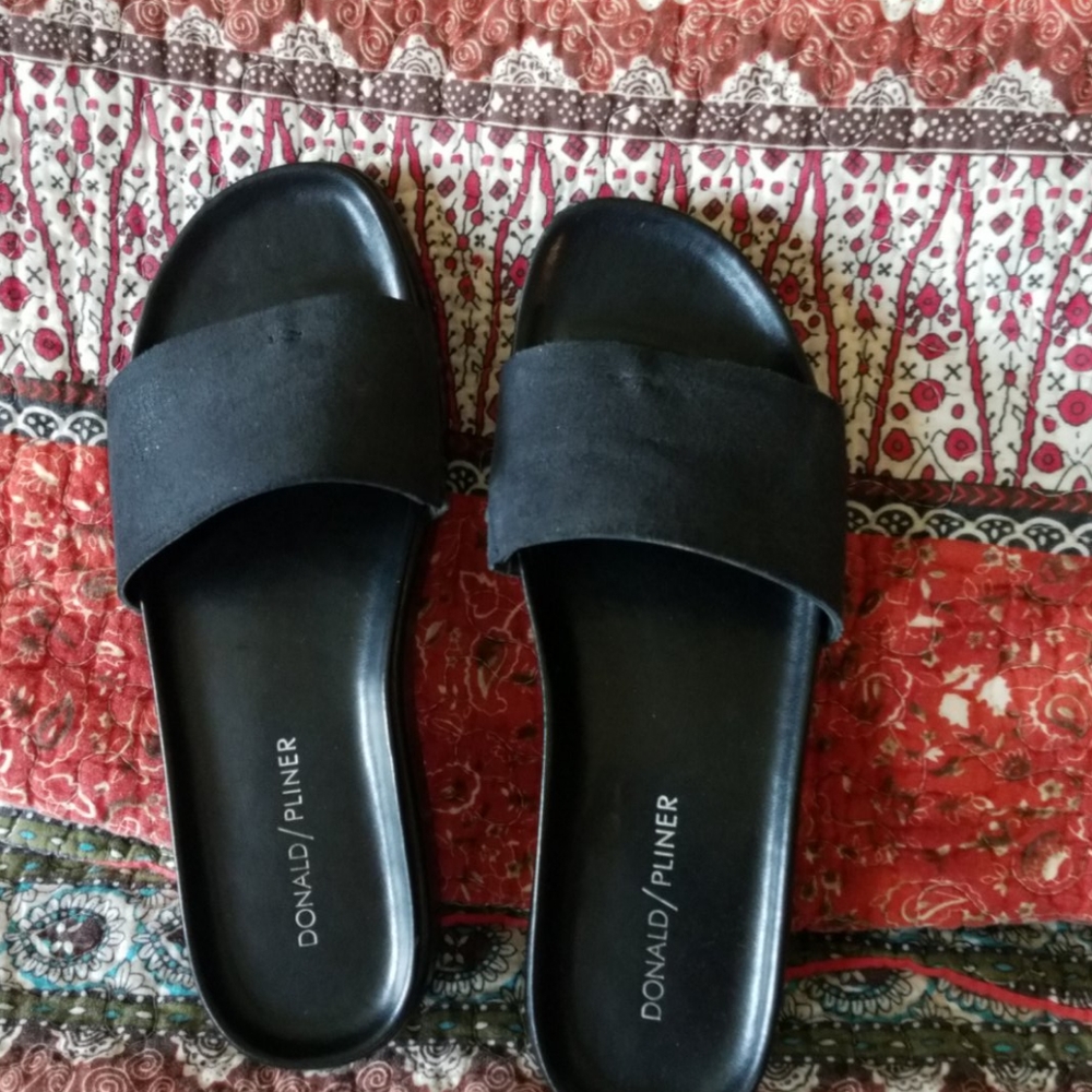 Navy blue slide/sandals